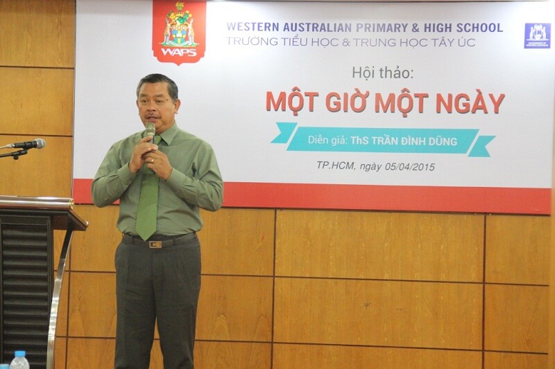 mr-tran-dinh-dung-shares-his-experience-with-children