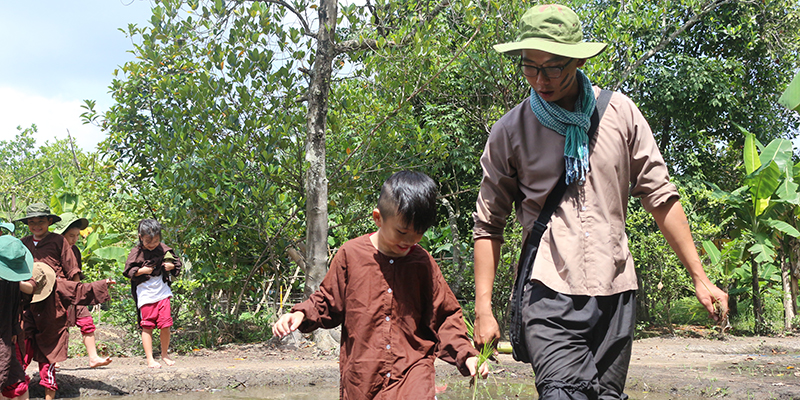 field trip thang 09 tai nong trai tree 4