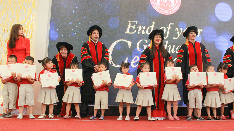 THE GRADUATION CEREMONY OF WASS KINDERGARTEN