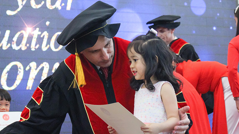 THE GRADUATION CEREMONY OF WASS KINDERGARTEN