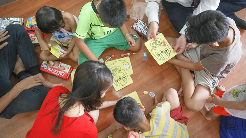 Bringing Children’s Day to the children at Mai Tam Selter