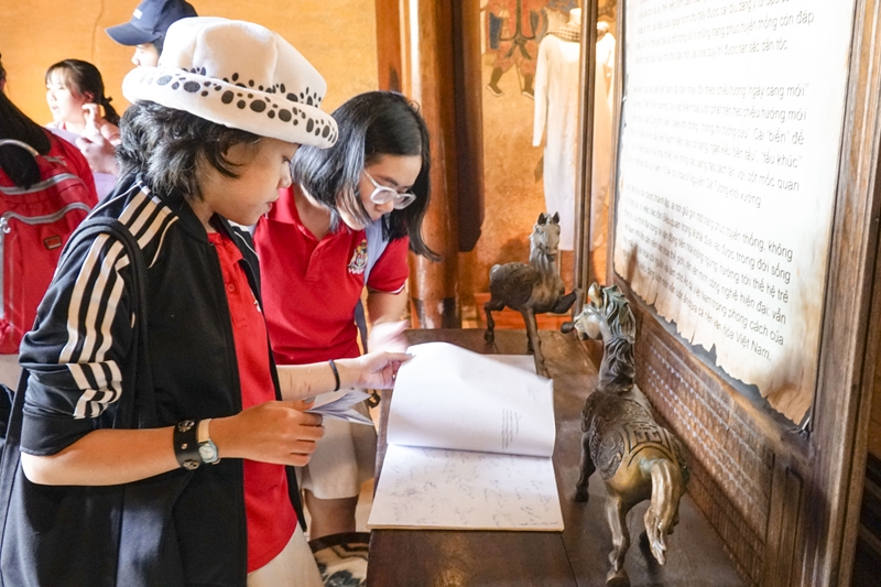 Ao Dai Museum - To preserve and honor the old beauty of Vietnamese Women