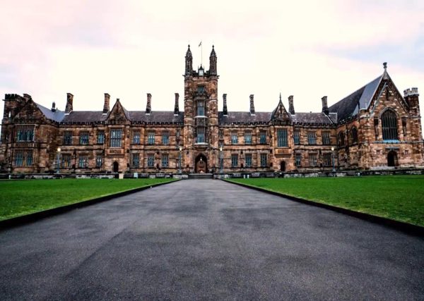 university-of-sydney-tu-hao-truong-dai-hoc-dau-tien-tai-uc