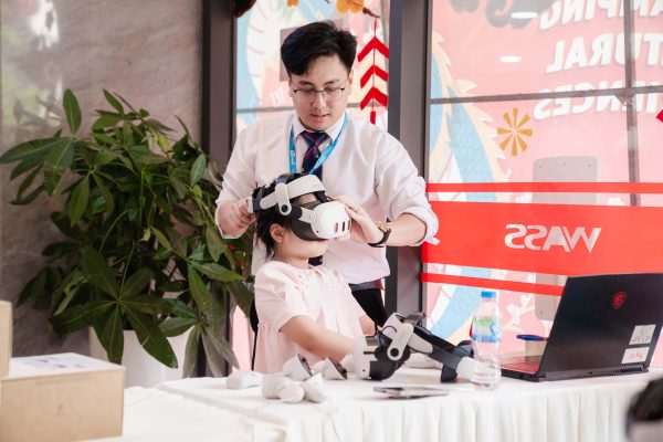 le-hoi-mua-xuan-2024-spring-vibes-tet-glamping-cultural-experiences