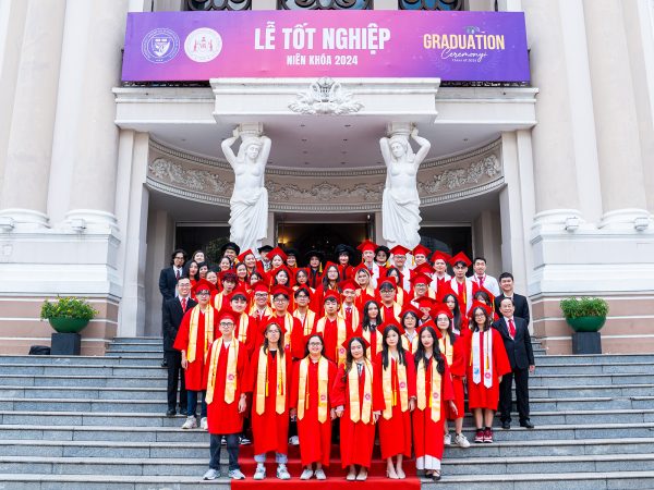 le-tot-nghiep-khoa-2024-noi-luu-dau-hanh-trinh-cua-thanh-xuan