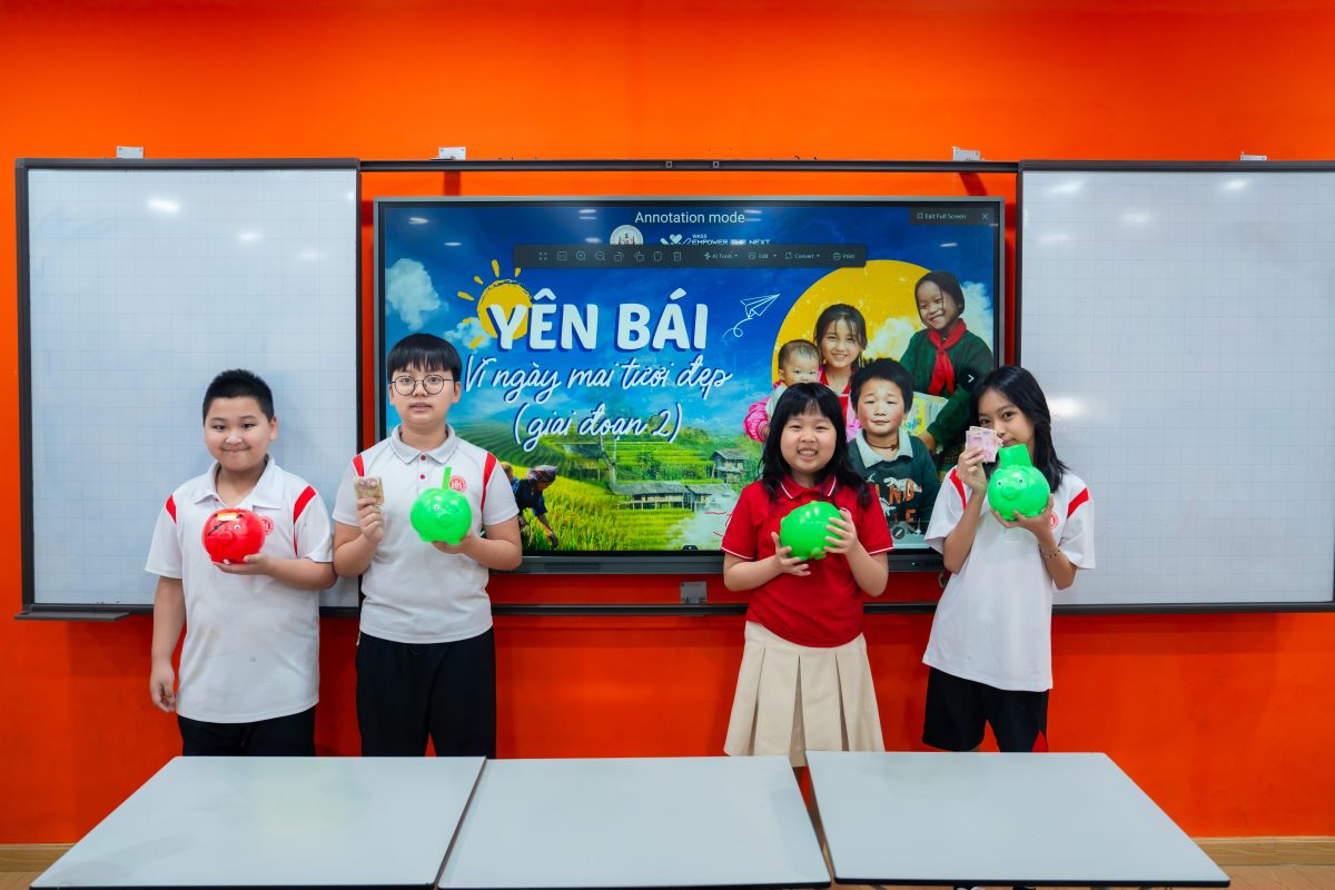 spreading-love-through-little-actions