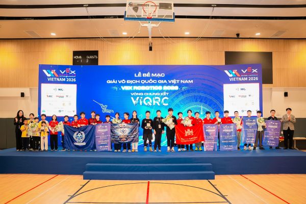 thang-2-hanh-trinh-phat-trien-qua-tung-trai-nghiem-thuc-te