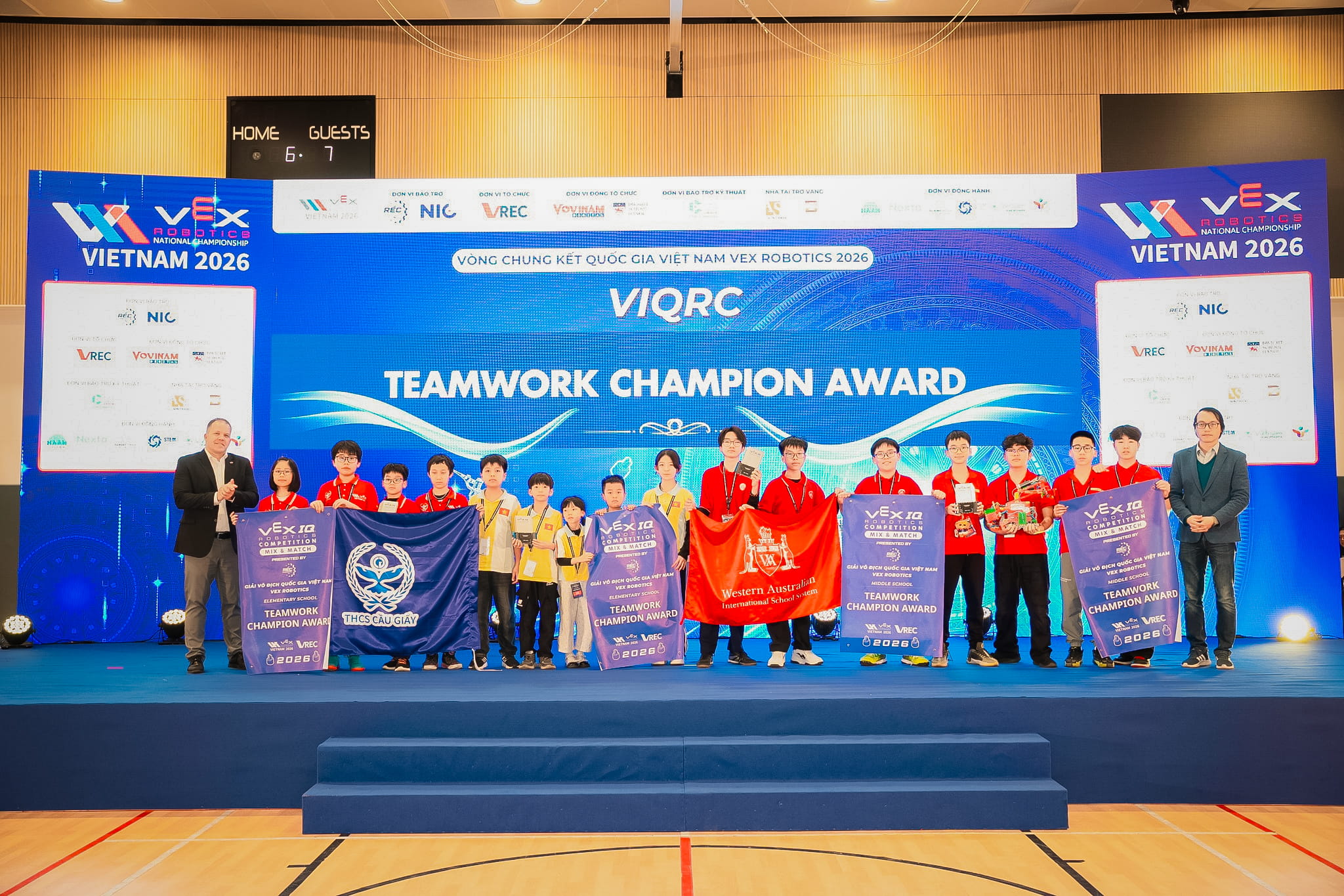 nguoi-thay-dung-sau-thanh-cong-cua-cac-wassers